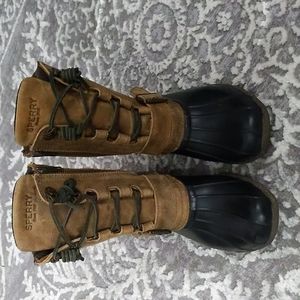 Sperry winter boots